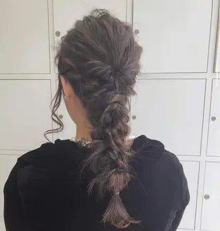 ヘアアレンジ 🦋ミルクティーベー ジュ🦋mayukiのヘアスタイル