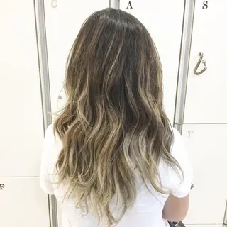 ロング カラー Ash 山田 勇太のヘアスタイル