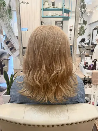 カラー ボブ、レイヤー、 ハイトーン、古淵のヘアスタイル