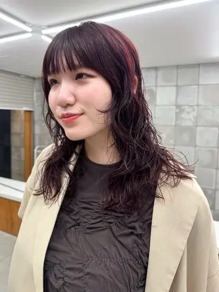 ミディアム カラー パーマ 榛地 渉馬のヘアスタイル