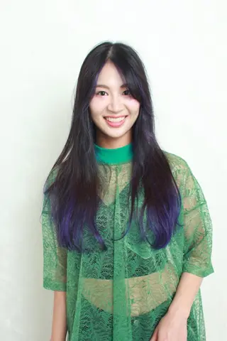 ロング カラー CoCooN satoshiのヘアスタイル