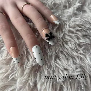 ネイル nail salon Lily所属・藤田 璃々のネイルデザイン