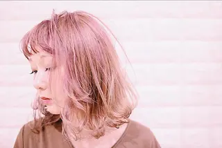 ショート カラー ハイトーンカラー RYUのヘアスタイル
