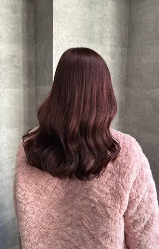 セミロング カラー ヘアアレンジ 川浪 ほほみのヘアスタイル