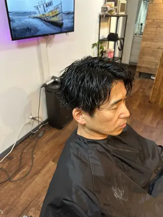 ミディアム パーマ Lizir  ルズィール所属・Luzir⭐︎ GEN⭐︎のヘアスタイル