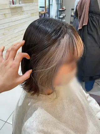 ミディアム カラー LUCK辻堂所属・武田 彩花のヘアスタイル