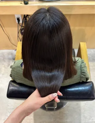 rinka／暖色 ストレートのヘアスタイル