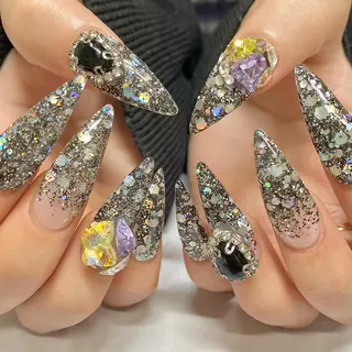 ネイル Blomeel Nailのネイルデザイン