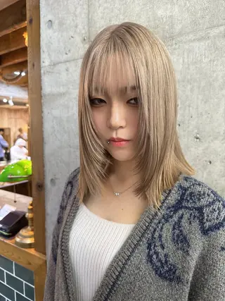 ミディアム カラー 🎨デザイン🥇 美髪・艶髪　日暮千敬のヘアスタイル