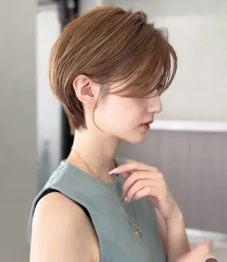 ショート カラー atsuki ショート特化のヘアスタイル