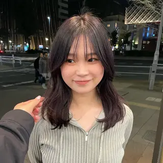 ロング カラー 吉田 明日奏のヘアスタイル