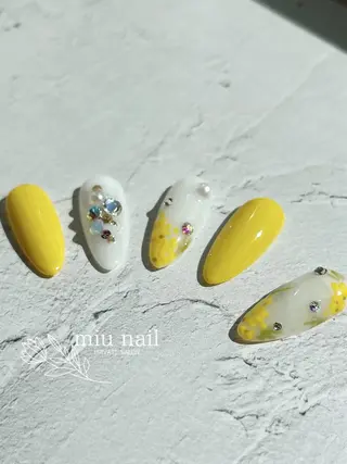 ネイル 杉本 孝美のネイルデザイン