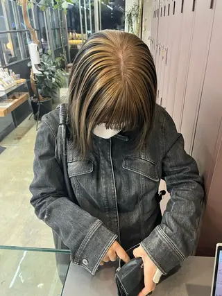 ミディアム カラー ナガノリノ /ボブ/ ベージュ/暖色のヘアスタイル