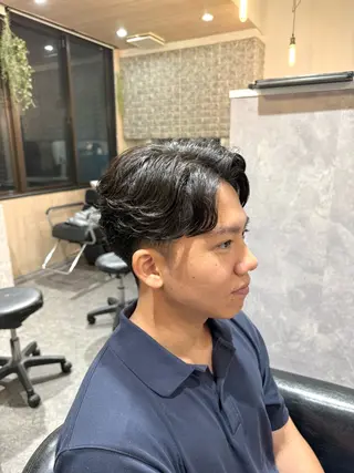 ショート パーマ メンズ 大倉山駅メンズヘア ヒダカミズキのヘアスタイル