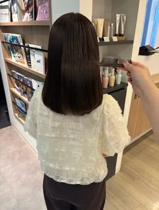 ミディアム モテ髪🫧赤み消し カラー表参道きょうこのヘアスタイル