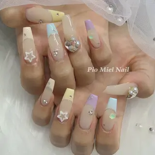 ロング Pio Mielのネイルデザイン