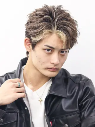 ミディアム カラー パーマ ヘアアレンジ メンズ メンズ特化❤️🔥 RIKU❤️🔥のヘアスタイル