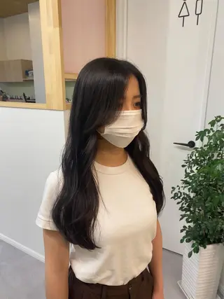 ロング sanae /透明感カラーのヘアスタイル