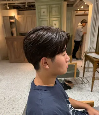 カラー メンズ  ︎︎ 楓のヘアスタイル