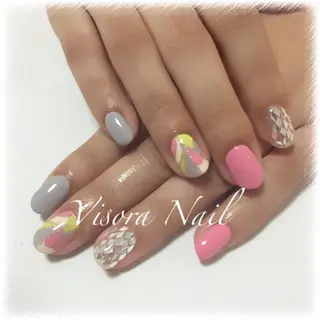 ネイル 美SORA ～ｳﾞｨｿﾗ～のネイルデザイン