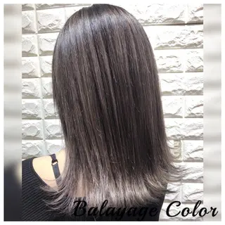 セミロング カラー yuuka🌻 ハイライト/艶カラーのヘアスタイル