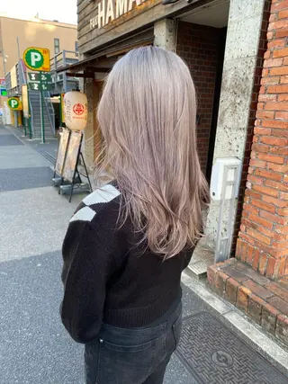 ロング カラー 🍀透明感抜群🍀/ ハイトーンカラーのヘアスタイル
