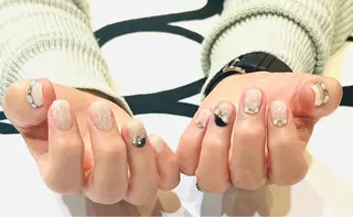 ネイル O. YUMIKOのネイルデザイン