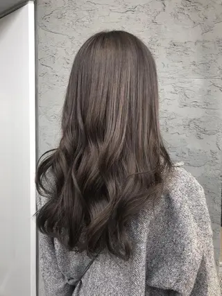 ロング カラー 佐山 聖玲奈のヘアスタイル
