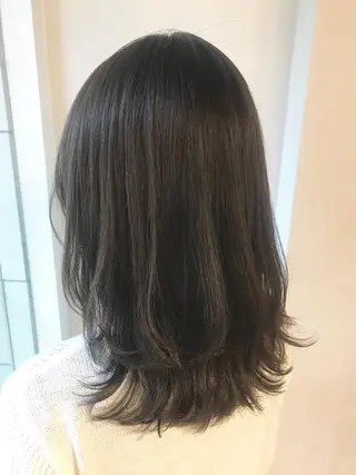 ミディアム カラー Neolive Cava 相模大野店所属・sola: neoliveのヘアスタイル