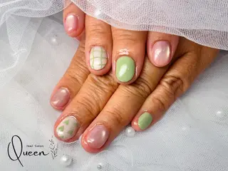 ネイル Queen nail 北堀江 ASUKAのネイルデザイン