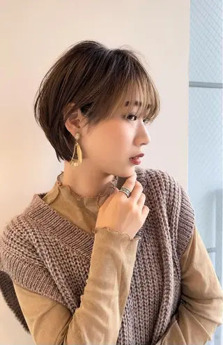 カラー 八木 子龍のヘアスタイル