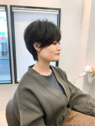 ショート カラー 前田 健太のヘアスタイル