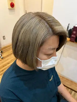ミディアム カラー 美容室Class所属・🐰ハイトーンカラー 畠山　渡🐰のヘアスタイル
