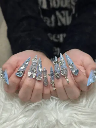 ネイル Julli ジュリのネイルデザイン