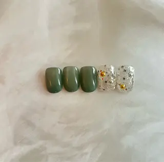 ネイル 金 柚嬉のネイルデザイン