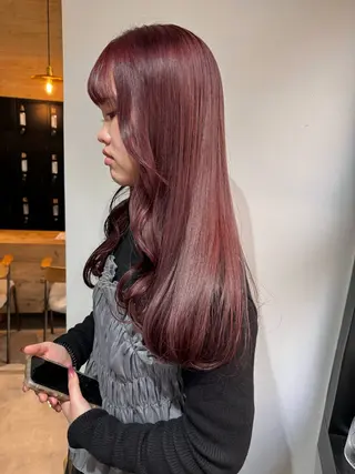 ロング Juri /暖色カラーのヘアスタイル