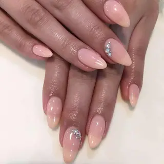 ネイル モナンジュ マツパ・眉毛専門のマツエク・マツパデザイン