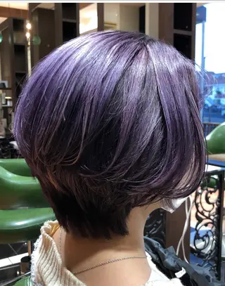 ショート カラーリスト菅澤 岳のヘアスタイル