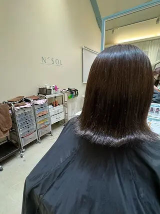 カラー 太田 千尋のヘアスタイル