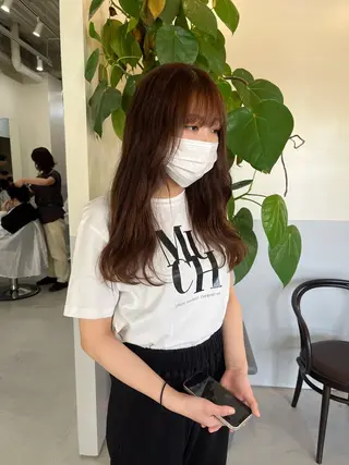 セミロング 神谷 夏帆のヘアスタイル