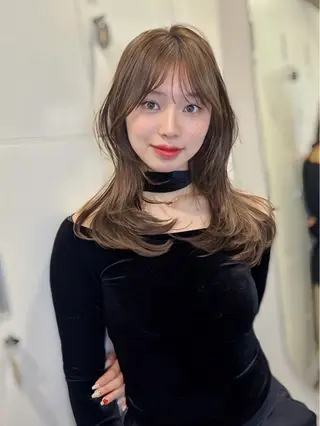 セミロング 透明感ヘアカラー chiharuのヘアスタイル
