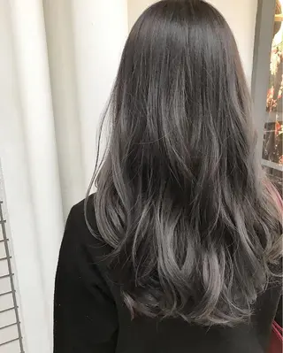 ロング カラー パーマ シェアサロン salowin所属・✨ブリーチなし透明感 カラー🥇ユースケのヘアスタイル