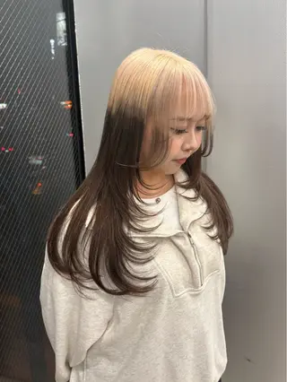 ロング カラー pele 梅田所属・PELEハイトーン shinobuのヘアスタイル