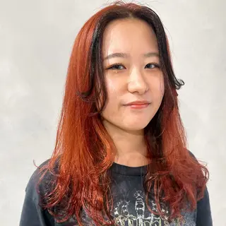 セミロング カラー デザインカラー/パー マ🦖外岡咲希🦖のヘアスタイル