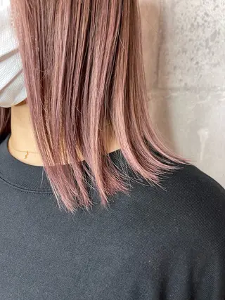 ミディアム カラー Felice Erikaのヘアスタイル