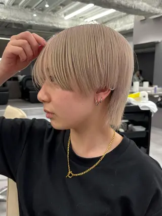 ショート カラー 酒井 剛喜のヘアスタイル