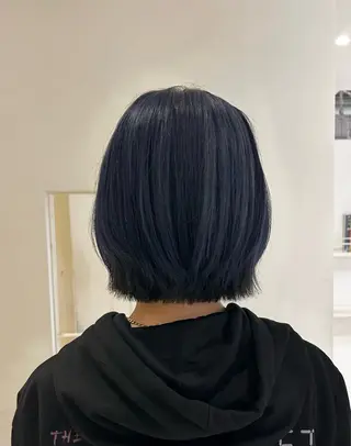 ショート カラー キクチ ホナミのヘアスタイル
