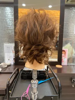 セミロング カラー ヘアアレンジ 小田 莉加子のヘアスタイル