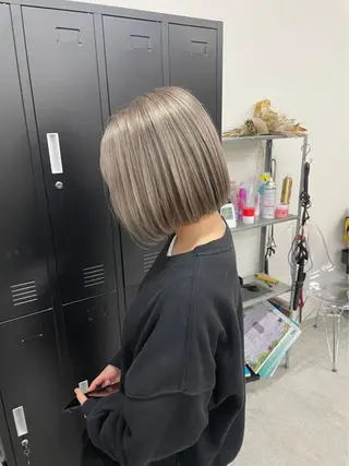 ショート カラー パーマ ヘアアレンジ メンズ キッズ ネイル マツエク・マツパ アイブロウ Eirデザイナーズ サロン茶屋町tomoのヘアスタイル