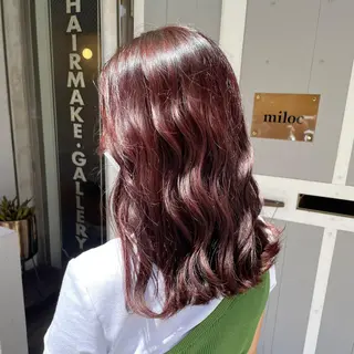 ミディアム miloc那覇 MIKUのヘアスタイル